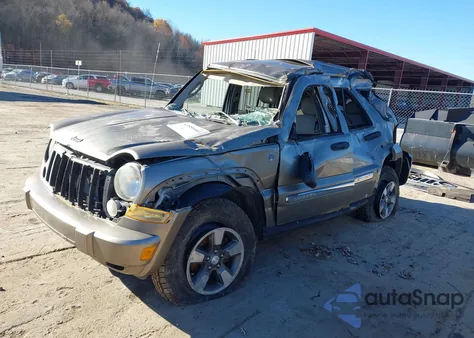 2005 Jeep Liberty Limited Edition from USA, damaged, VIN 1J4GL58K55W638008